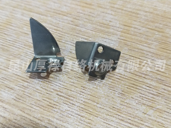 ST551-1511 () 